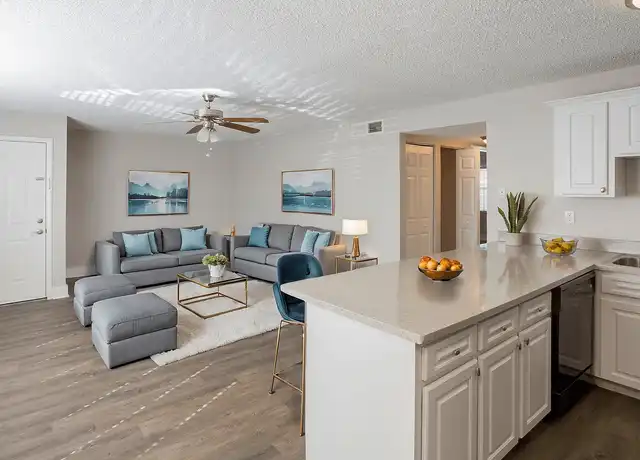 Property at Westshore Flats - 5009 S West Shore Blvd, Tampa, FL, 33611, 1 bed, 1 bath, [object Object]