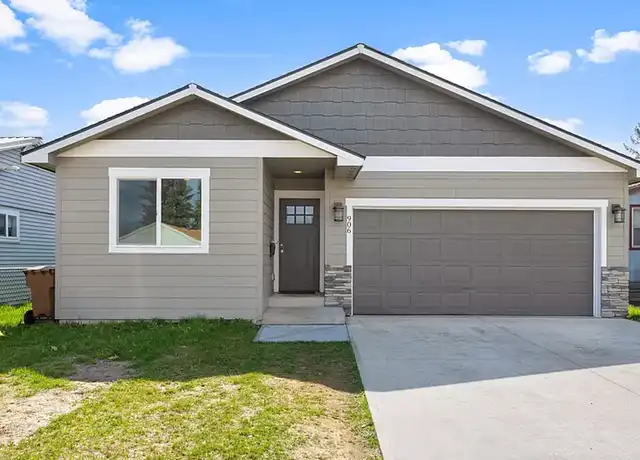 Property at 906 E Courtland Ave, Spokane, WA, 99207, 3 beds, 2 baths, [object Object]