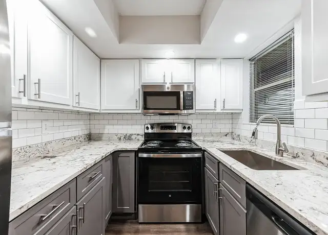Photo of 1697 Nantucket Ct, Palm Harbor, FL 34683