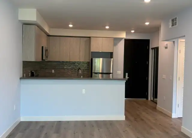 Property at 10739 Kling St Unit 302, North Hollywood, CA, 91602, 2 beds, 2 baths, [object Object]