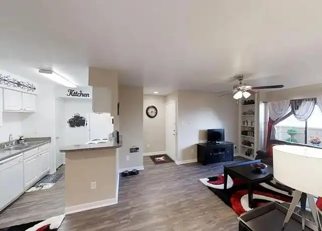Property at 515 S Bender Ave Unit 208, Humble, TX, 77338, 2 beds, 1 bath, [object Object]