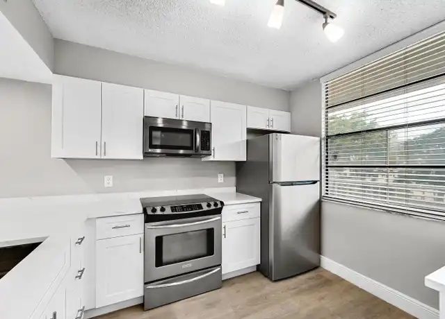 Property at 3636 Whitehall Dr #402, West Palm Beach, FL, 33401, 2 beds, 2 baths, [object Object]