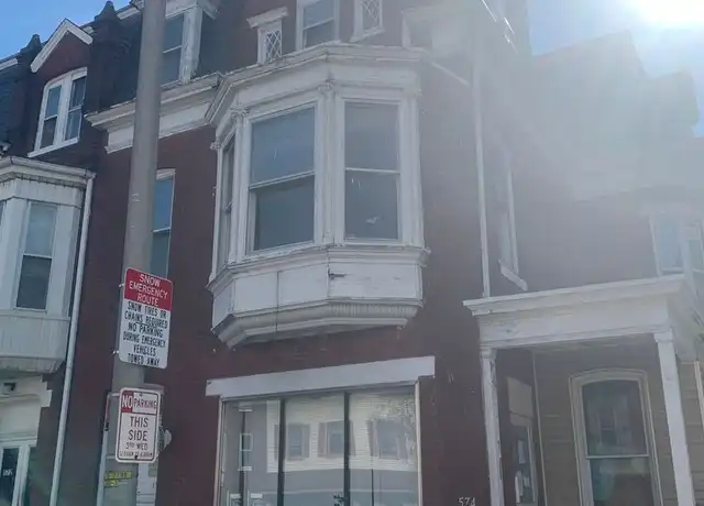 Property at 574 W Market St Unit 3, York, PA, 17401, 1 bed, 1 bath, [object Object]