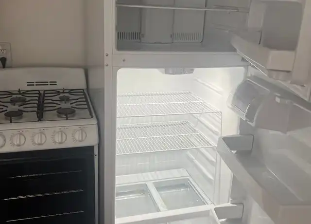 Property at 600A LLC - 600 Asylum Ave, Hartford, CT, 06105, 0-1 beds, 1 bath, [object Object]