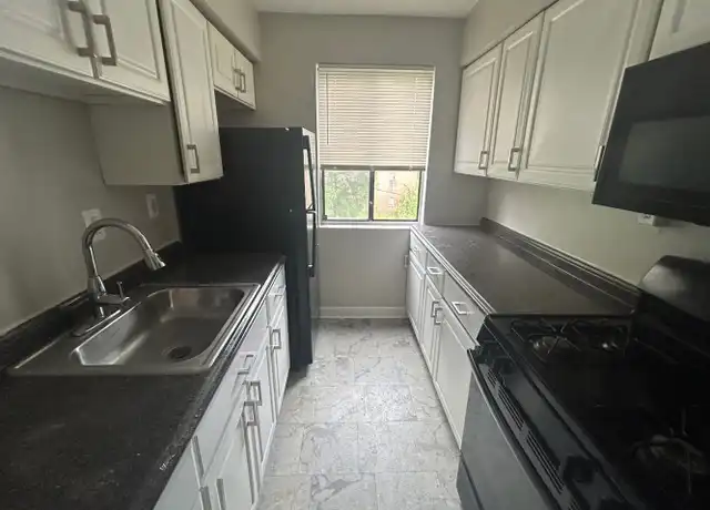 Property at 6 Galveston St SW #303, Washington, DC, 20032, 2 beds, 1 bath, [object Object]