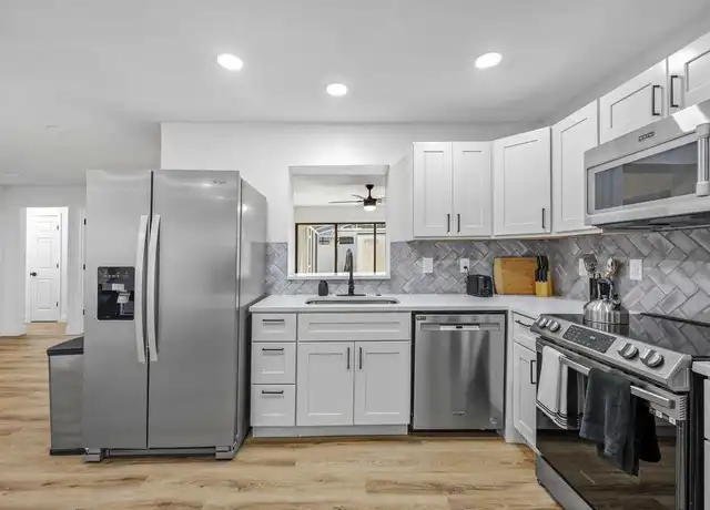 Property at 2801 Cameron St, Melbourne, FL, 32901, 1 bed, 1 bath, [object Object]