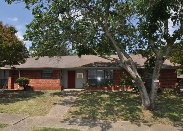 Property at 1153 Highpoint Rd, Bedford, TX, 76022, 2 beds, 2 baths, [object Object]