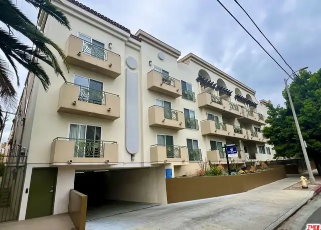 Property at 1353 N Fuller Ave #3, Los Angeles, CA, 90046, 2 beds, 3 baths, [object Object]