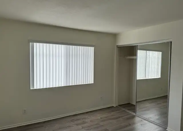 Photo of 1633 W Ball Rd, Anaheim, CA 92802
