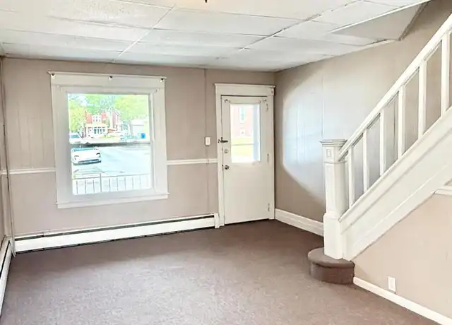 Property at 894 South St, Pottstown, PA, 19464, 3 beds, 1 bath, [object Object]