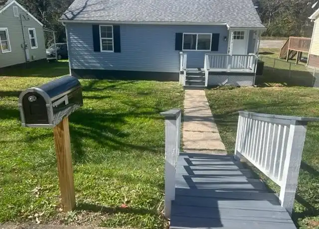 Property at 2771 Ontario St, Knoxville, TN, 37914, 2 beds, 1 bath, [object Object]