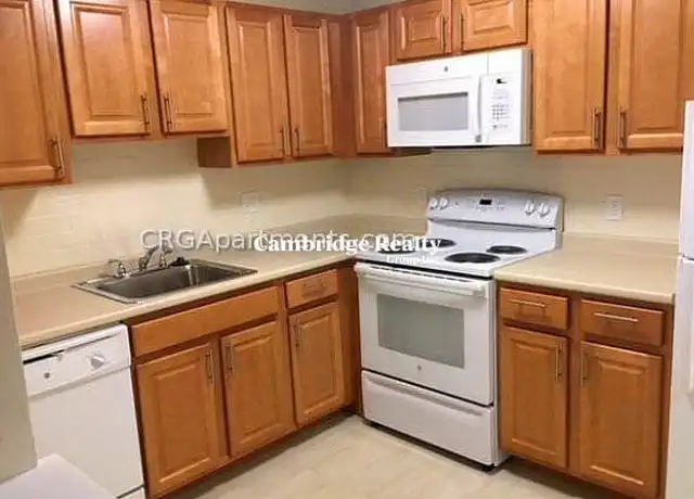 Property at 550 Belmont St Unit 24T, Watertown, MA, 02472, 1 bed, 1 bath, [object Object]