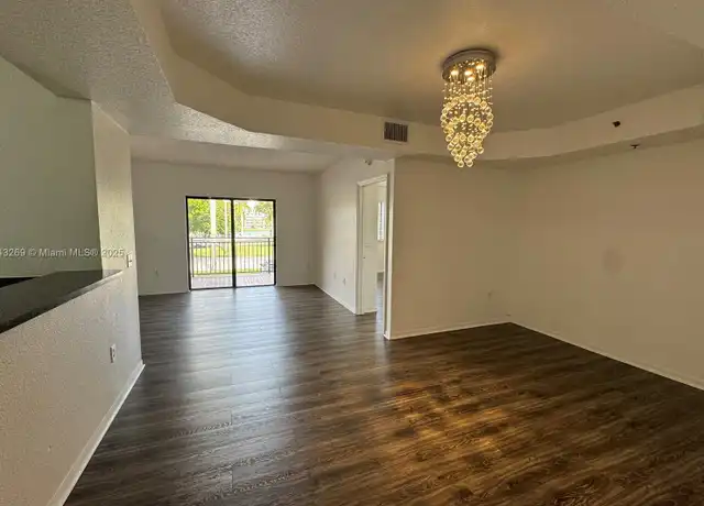 Property at 9300 Fontainebleau Blvd Unit E201, Miami, FL, 33172, 3 beds, 2 baths, [object Object]