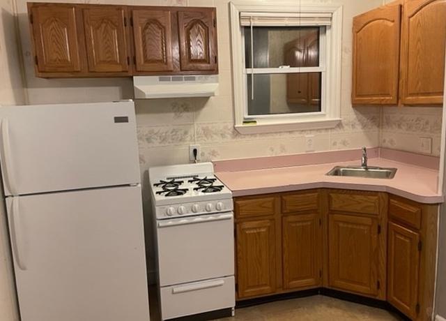 Photo of 10 Judson St Unit 2R, Beverly, MA 01915