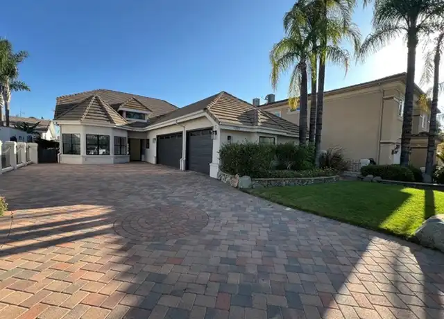 Property at 22323 Tumbleweed Dr, Canyon Lake, CA, 92587, 4 beds, 1 bath, [object Object]