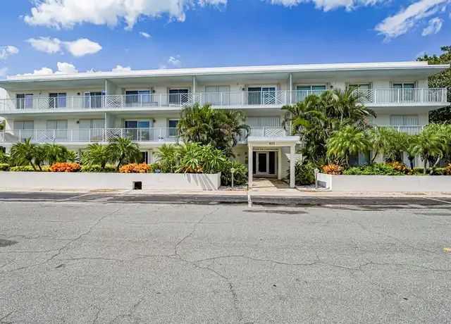 Property at 855 Dahlia Ln #206, Vero Beach, FL, 32963, 2 beds, 1 bath, [object Object]
