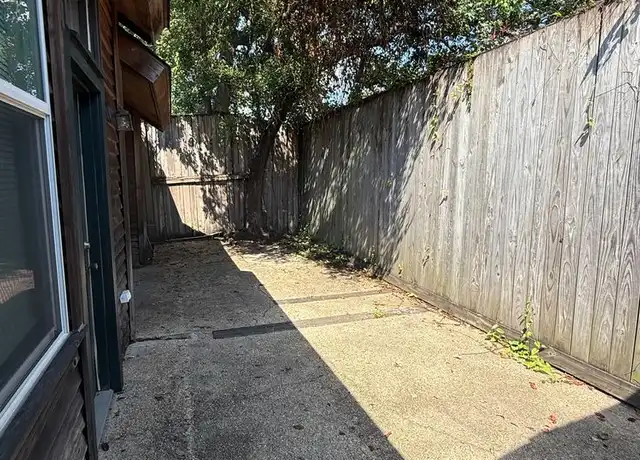 Property at 8464 Bayou Fountain Ave, Baton Rouge, LA, 70820, 0 beds, 1 bath, [object Object]