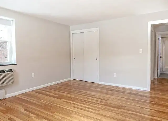 Photo of 57 Mill St, Woburn, MA 01801