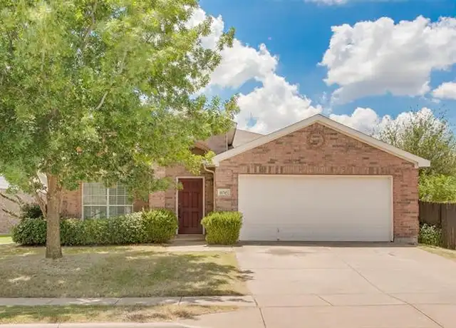 Property at 10745 Kittering Trl, Haslet, TX, 76052, 3 beds, 2 baths, [object Object]