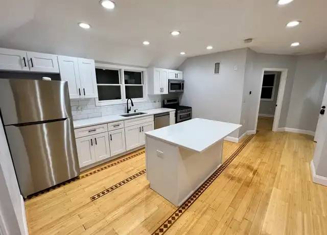 Property at 145 Surrey St Unit 2, Medford, MA, 02155, 1 bed, 1 bath, [object Object]