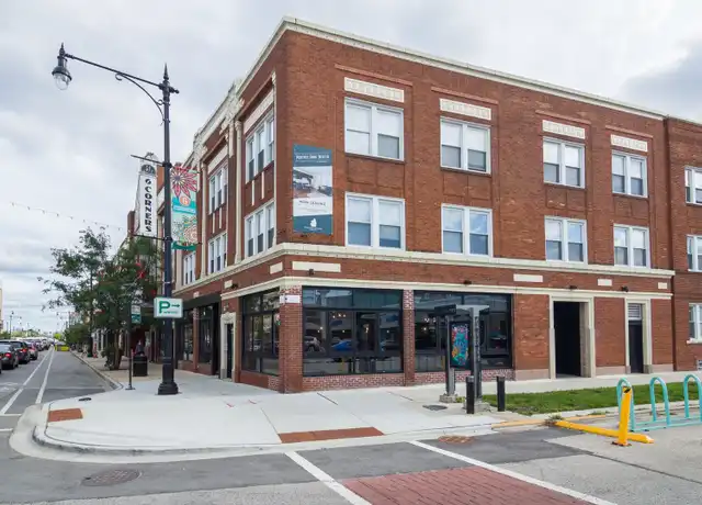 Property at 4905 W Cuyler Ave Unit 2, Chicago, IL, 60641, 1 bed, 1 bath, [object Object]