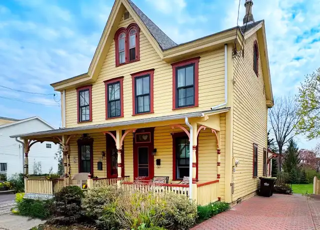Property at 138 E Oakland Ave, Doylestown, PA, 18901, 3 beds, 1.5 baths, [object Object]