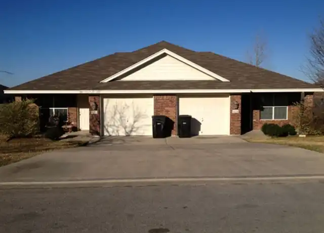 Property at 608 Olaf Dr Unit B, Temple, TX, 76504, 3 beds, 2 baths, [object Object]
