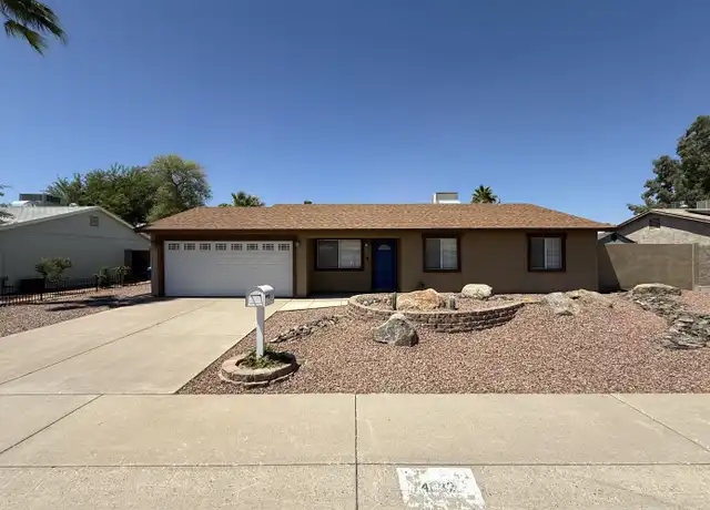 Property at 4032 E Hartford Ave, Phoenix, AZ, 85032, 3 beds, 2 baths, [object Object]