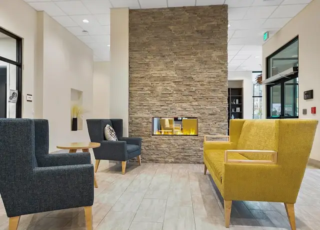 Photo of 14200 Tukwila International Blvd, Tukwila, WA 98168