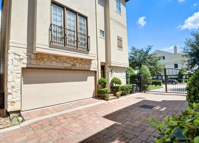 Property at 2731 Sherwin St, Houston, TX, 77007, 3 beds, 3.5 baths, [object Object]