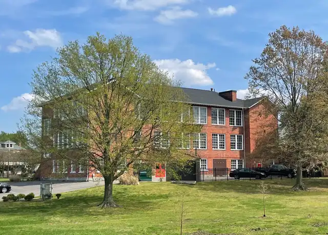 Property at 2415 Ballentine Blvd Unit 203, Norfolk, VA, 23509, 1 bed, 1 bath, [object Object]