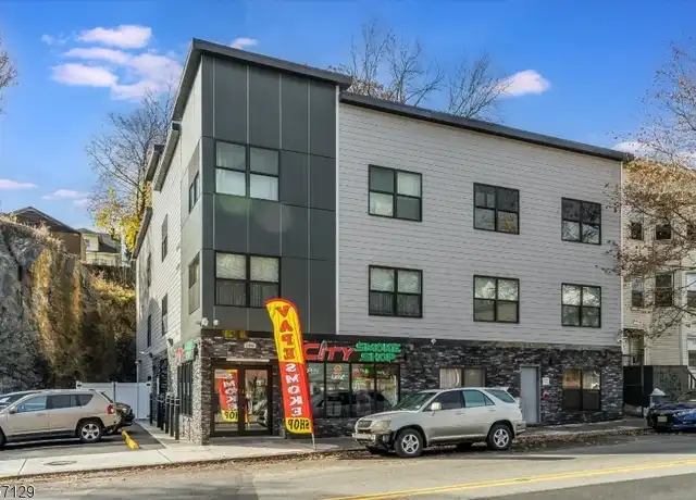 Property at 199 W Broadway #302, Paterson, NJ, 07522, 2 beds, 1 bath, [object Object]