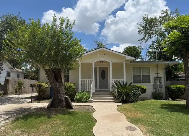 Property at 1226 SW 36th St, San Antonio, TX, 78237, 5 beds, 3 baths, [object Object]