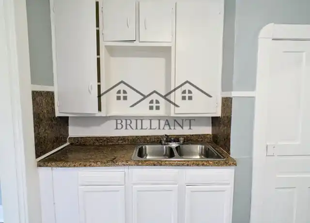 Property at 270 N Addison St Unit 2, Indianapolis, IN, 46222, 1 bed, 1 bath, [object Object]
