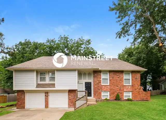 Property at 1018 Silver Lake Dr, Raymore, MO, 64083, 3 beds, 2.5 baths, [object Object]