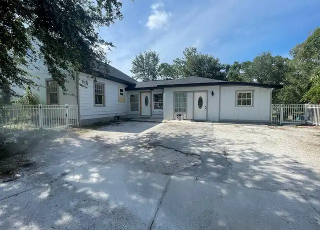 Property at 1339 13th St W Unit A, Bradenton, FL, 34205, 2 beds, 1 bath, [object Object]