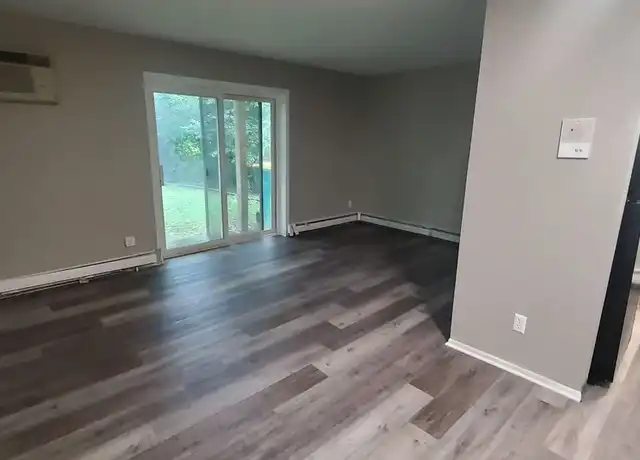 Property at 1710 Elder St Unit 101, Waukesha, WI, 53188, 1 bed, 1 bath, [object Object]