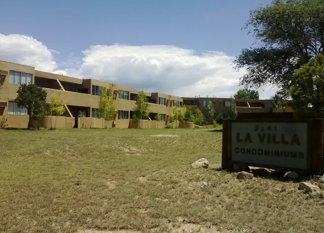 Property at 2241 Camino Carlos Rey Unit 27, Santa Fe, NM, 87507, 2 beds, 1 bath, [object Object]