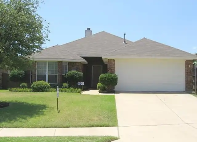 Property at 6006 Holly Crest Ln, Sachse, TX, 75048, 3 beds, 2 baths, [object Object]
