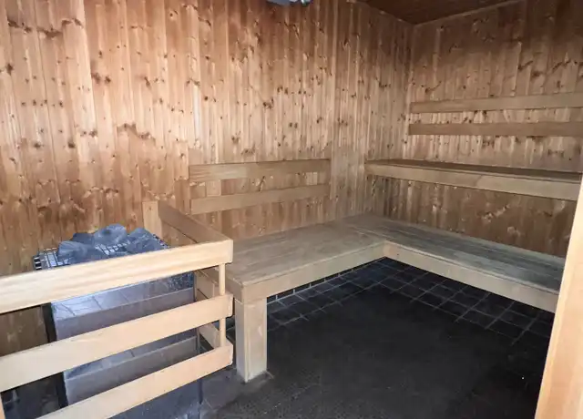 Property at 26 W 10th St, St Paul, MN, 55102, 1 bed, 1 bath, [object Object]