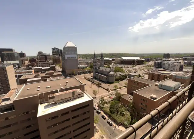 Property at 26 W 10th St, St Paul, MN, 55102, 1 bed, 1 bath, [object Object]