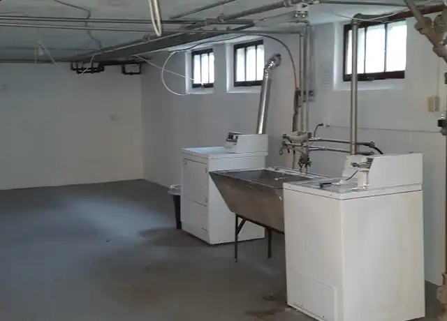 Property at 3831 N Thomas Ave Unit 4, Minneapolis, MN, 55412, 1 bed, 1 bath, [object Object]