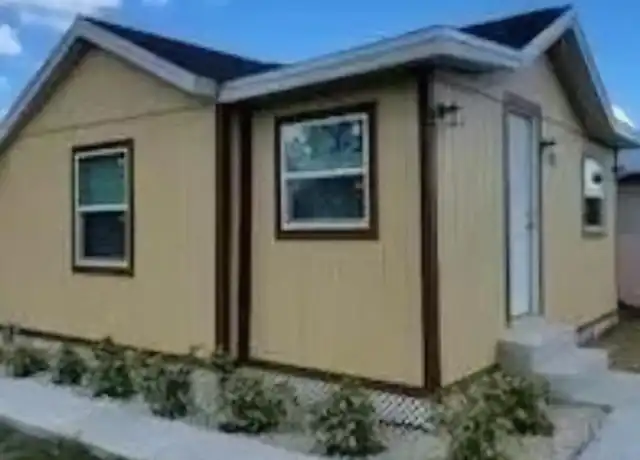 Property at 828 Booker Ave Unit NA, Sebring, FL, 33870, 3 beds, 2 baths, [object Object]