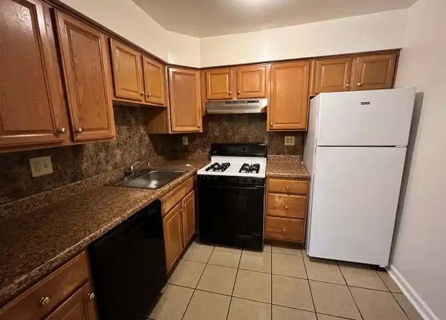 Property at 8828 Cottage St Unit 2ND FLOOR, Philadelphia, PA, 19136, 2 beds, 1 bath, [object Object]