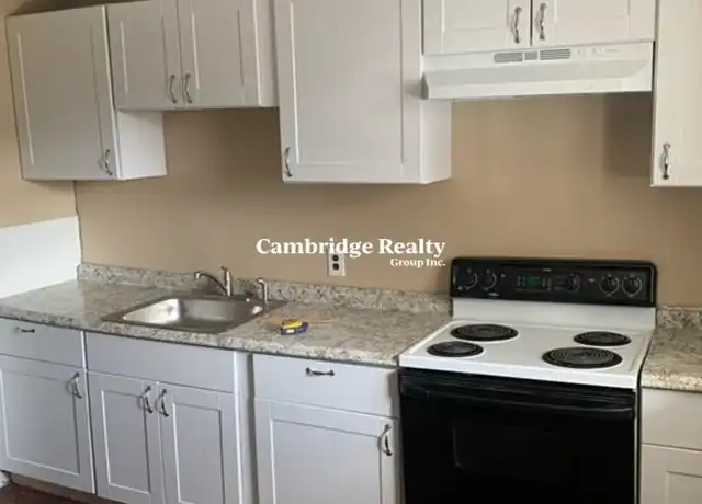 Property at 50 Plymouth St Unit 1T, Everett, MA, 02149, 3 beds, 1 bath, [object Object]