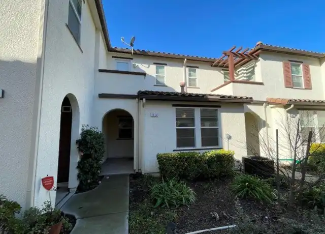 Property at 8164 Crystal Walk Cir #136, Elk Grove, CA, 95758, 3 beds, 2.5 baths, [object Object]