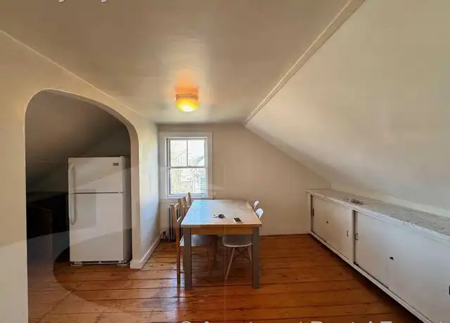 Property at 9 Clinton St Unit 3, Cambridge, MA, 02139, 1 bed, 1 bath, [object Object]