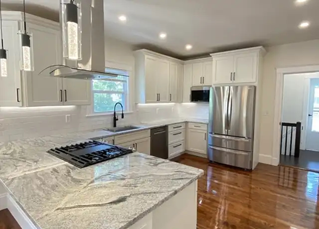 Property at 126 Winsor Ave Unit 2, Watertown, MA, 02472, 3 beds, 1 bath, [object Object]