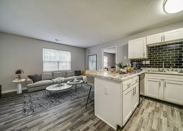 Photo of 1370 Lee's Chapel RD, Greensboro, NC