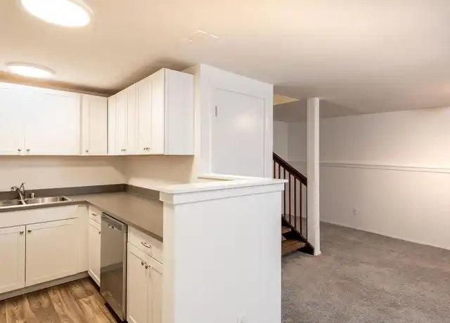 Property at 3803 Beach Dr SW Unit 3803, Seattle, WA, 98116, 2 beds, 1 bath, [object Object]
